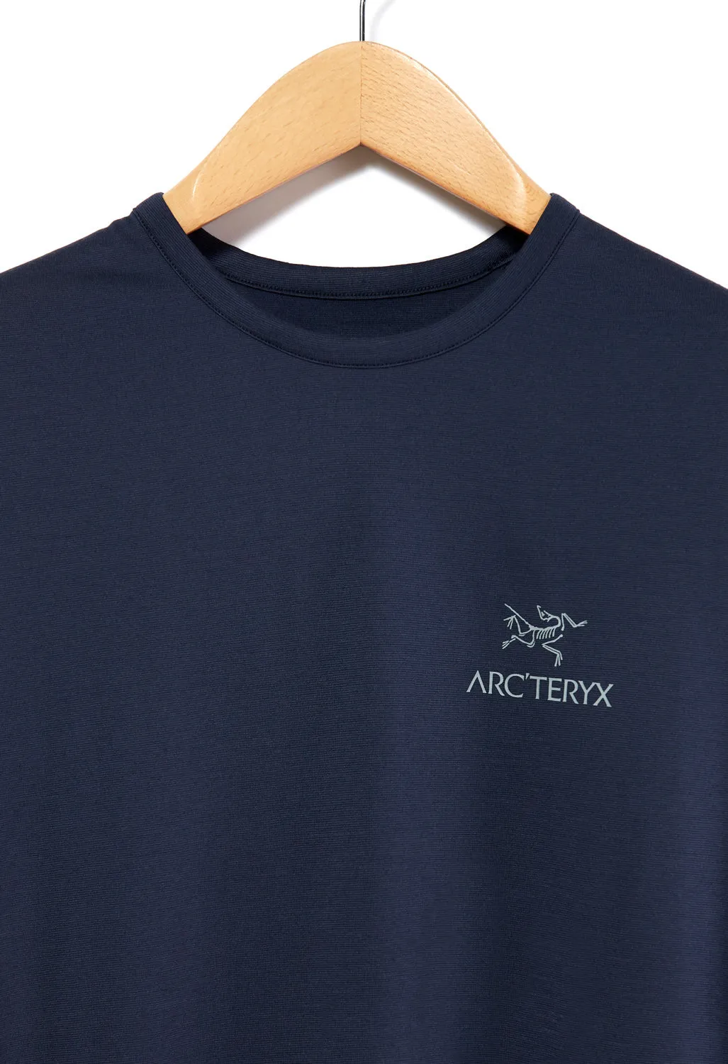 Arc'teryx Arc'Logo Emblem Men's Wool T-Shirt - Black Sapphire