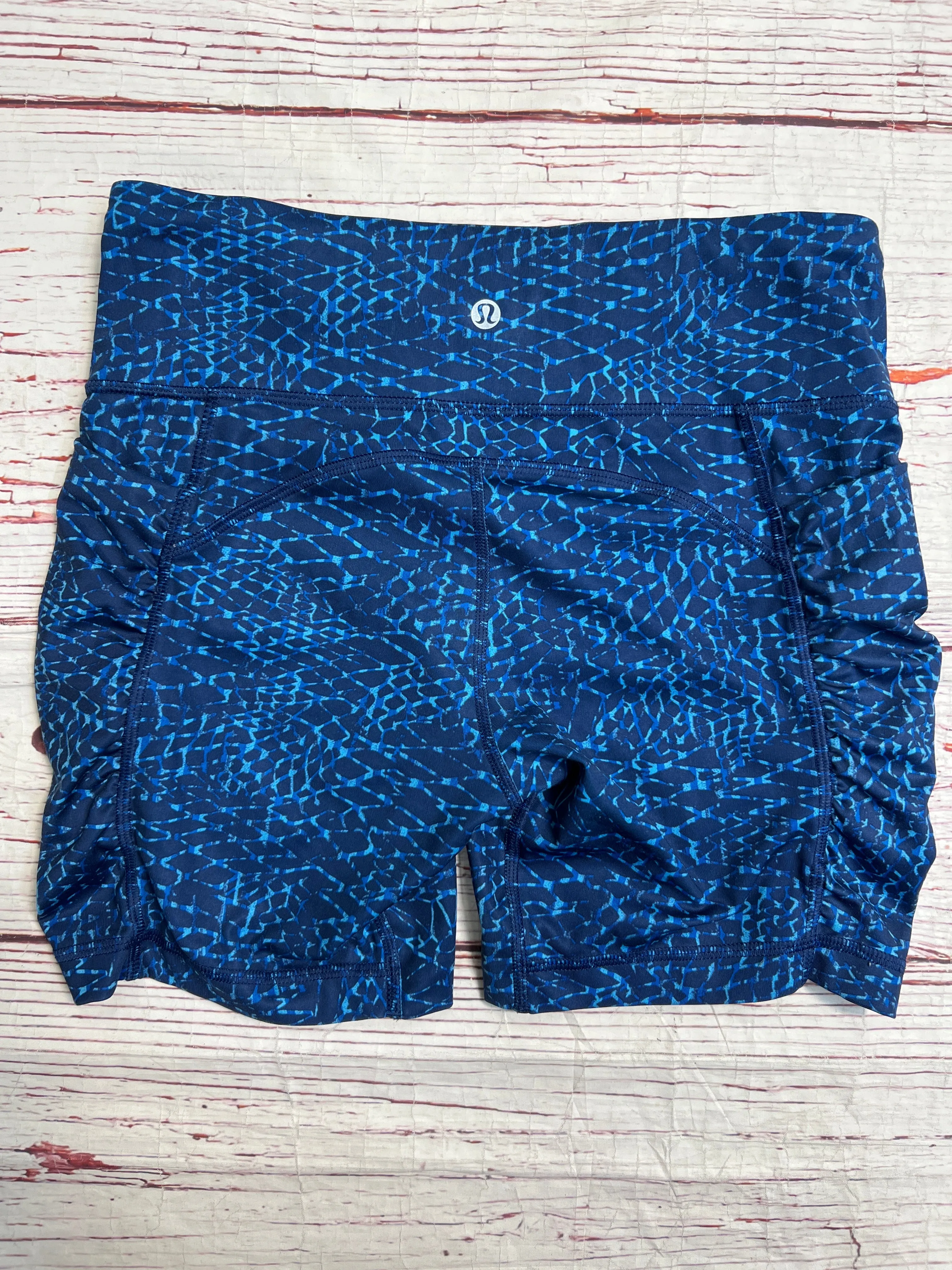 Athletic Shorts By Lululemon  Size: 6