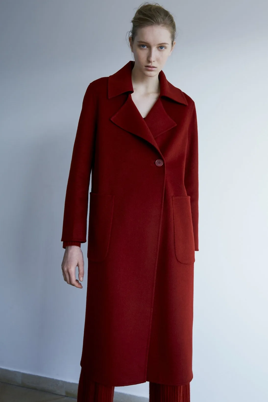 CASHMERE COAT WITH POCKETS