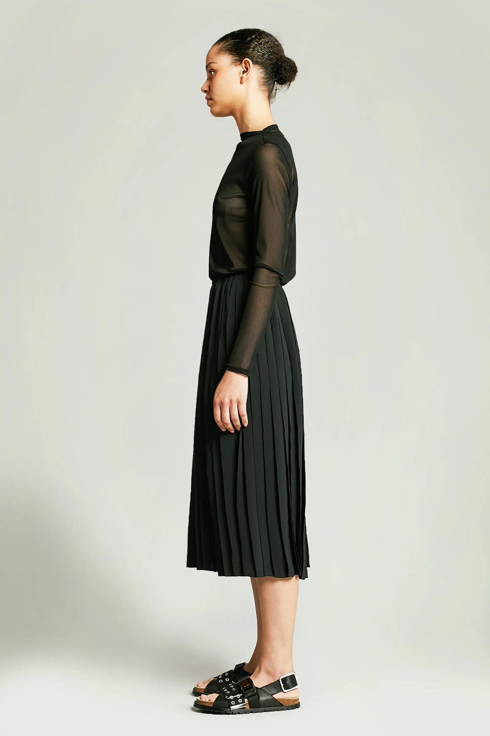 Multi Pleat Skirt Black