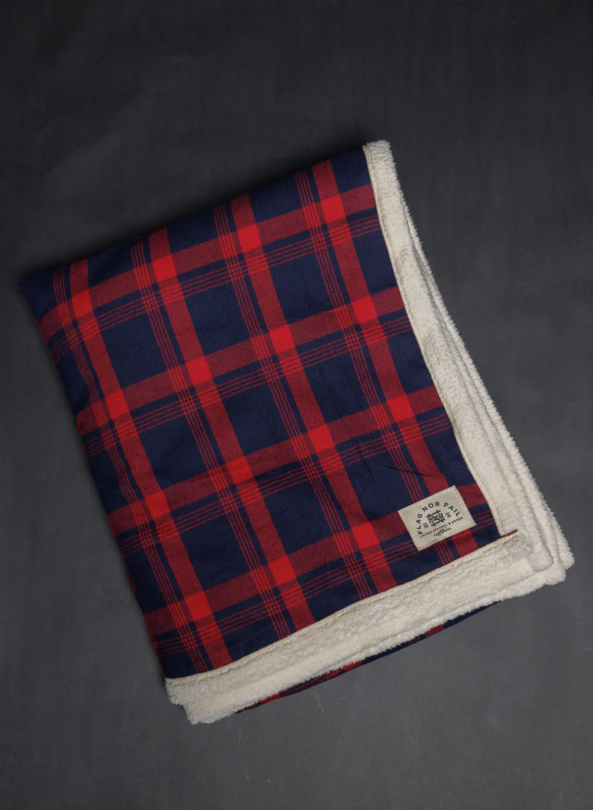 SHERPA BLANKET - RED