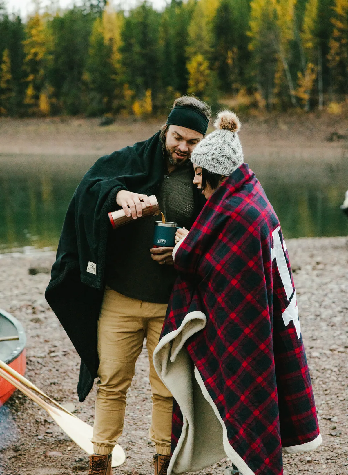 SHERPA BLANKET - RED