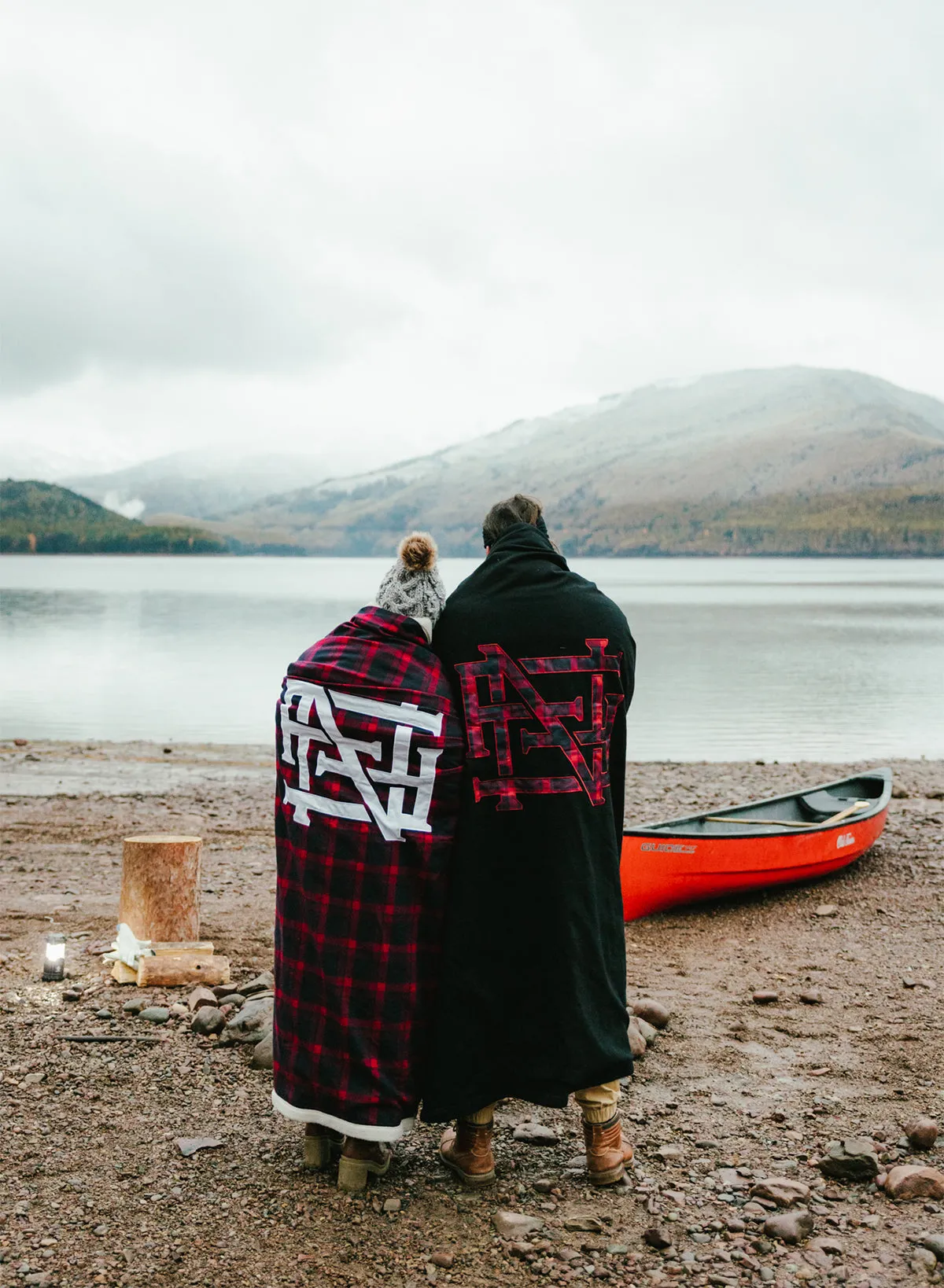 SHERPA BLANKET - RED